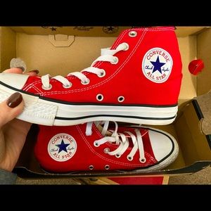 Red Allstar Converse